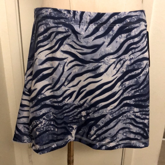 Sofibella tennis skirt - Picture 1 of 9